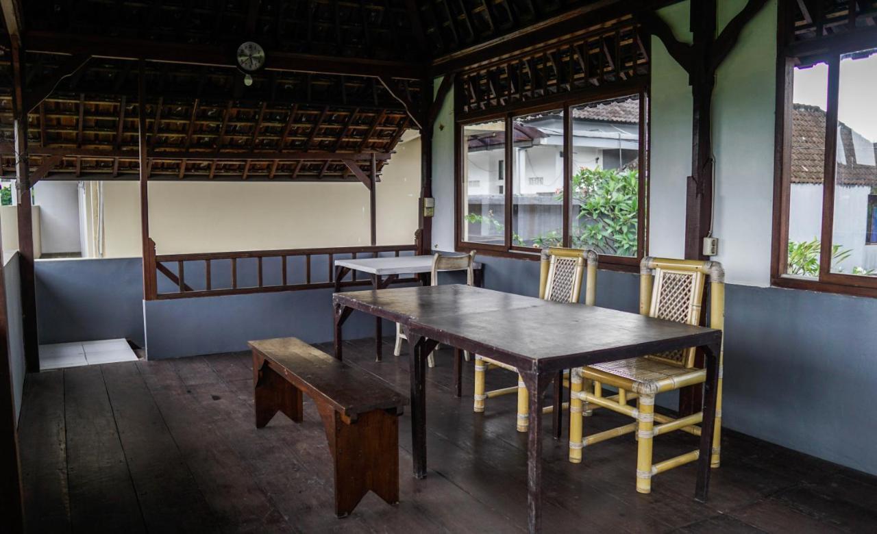 Pondok Pekak Guesthouse Ubud Esterno foto